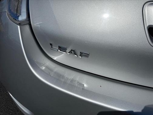 2012 Nissan Leaf SL