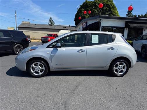 2012 Nissan Leaf SL