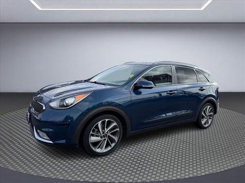 Deep Cerulean 2018 Kia Niro Touring
