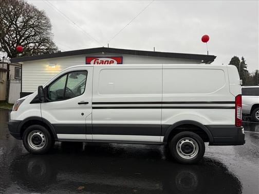2017 Ford Transit-250 Base