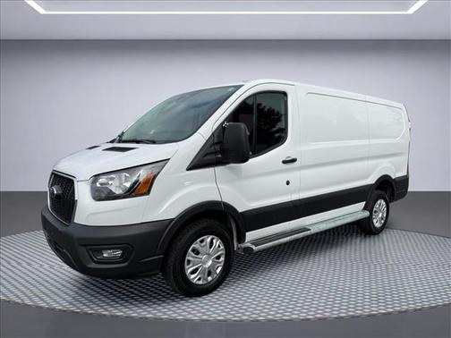 Oxford White 2025 Ford Transit-250 Base