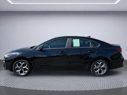 Aurora Black 2021 Kia Forte LXS