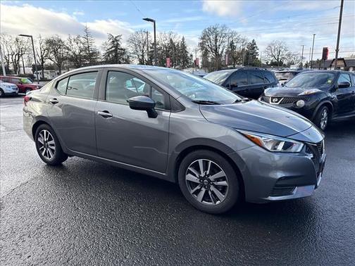 2020 Nissan Versa 1.6 SV