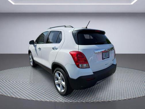 Summit White 2015 Chevrolet Trax LTZ
