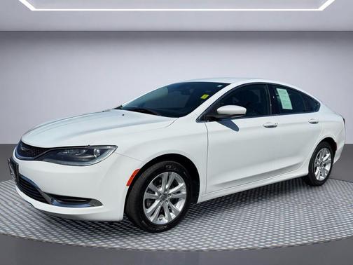 Bright White Clearcoat 2016 Chrysler 200 Limited