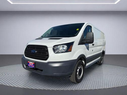 Oxford White 2018 Ford Transit-250 Base