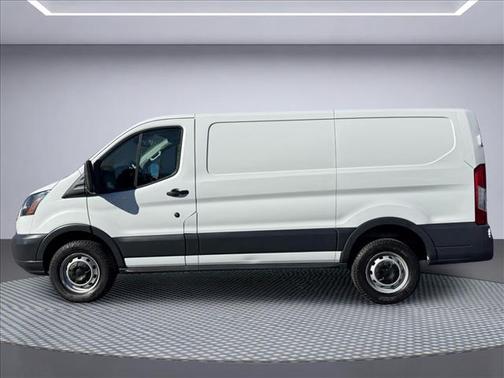 Oxford White 2018 Ford Transit-250 Base