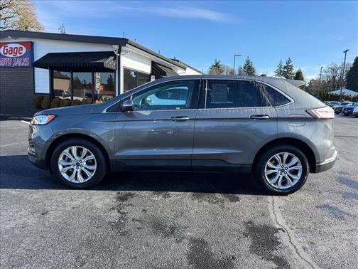 2021 Ford Edge Titanium