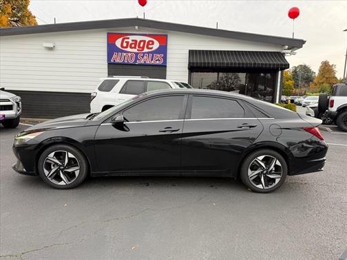 2021 Hyundai ELANTRA SEL