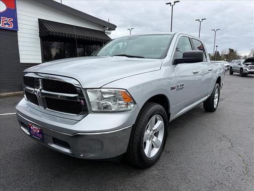2017 RAM 1500 SLT