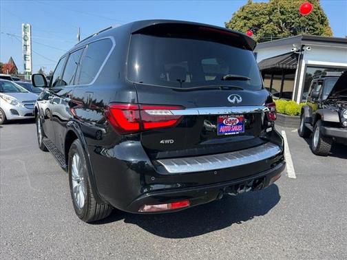 2023 INFINITI QX80 Luxe