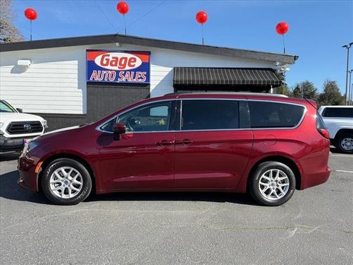 2021 Chrysler Voyager LXI
