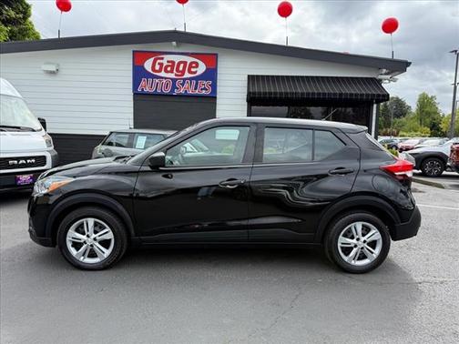 2020 Nissan Kicks S