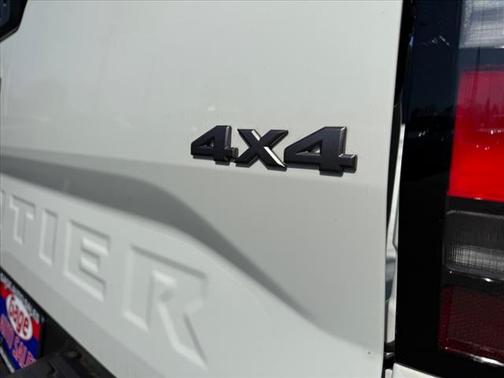 2023 Nissan Frontier S
