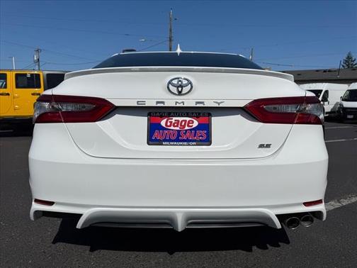 2019 Toyota Camry SE