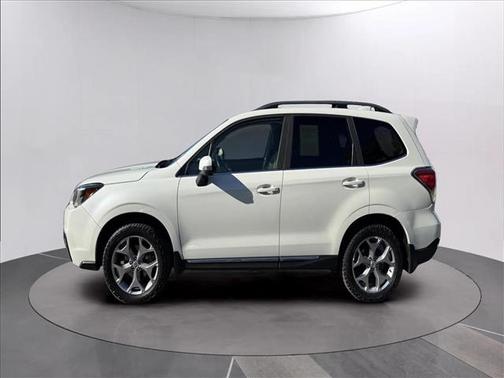 Crystal White Pearl 2017 Subaru Forester 2.5i Touring