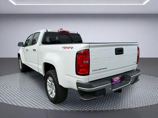 Summit White 2022 Chevrolet Colorado LT