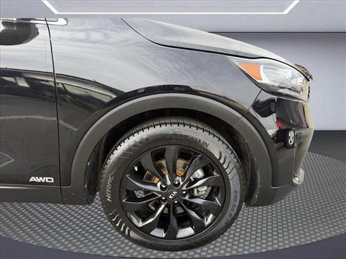 Ebony Black 2019 Kia Sorento S