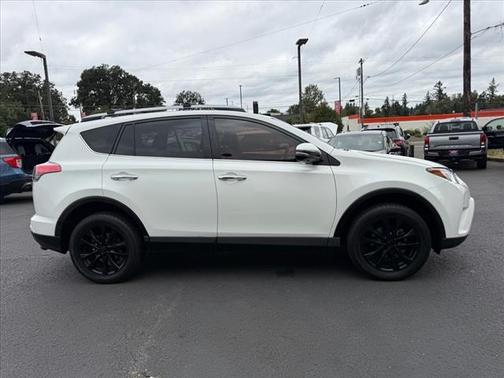 2017 Toyota RAV4 Hybrid Limited