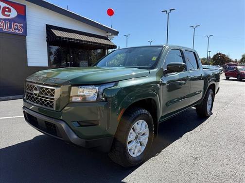 2022 Nissan Frontier SV