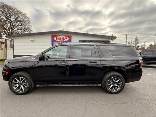 2024 Chevrolet Suburban 4WD Z71