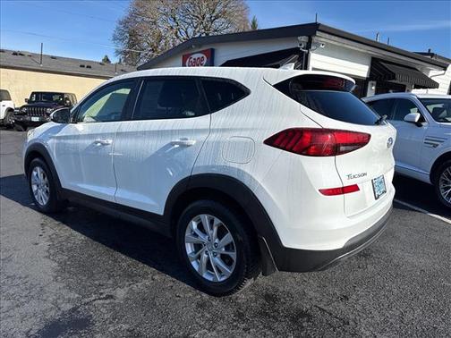 2020 Hyundai TUCSON SE