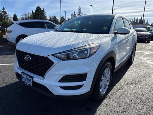 2020 Hyundai TUCSON SE