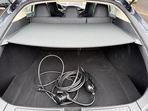 2015 Tesla Model S 85