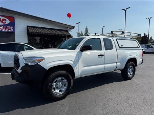 2022 Toyota Tacoma SR