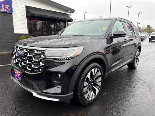 2025 Ford Explorer Platinum