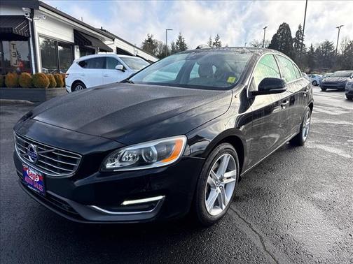 2016 Volvo S60 Inscription T5 Drive-E Platinum