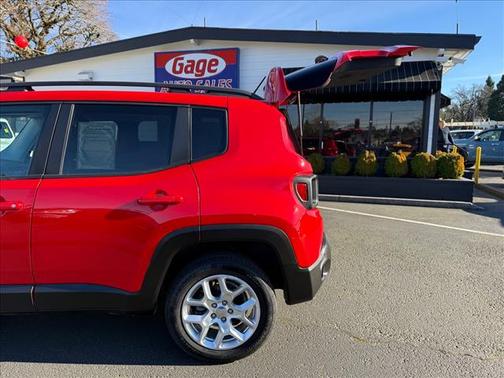 Colorado Red 2016 Jeep Renegade Latitude
