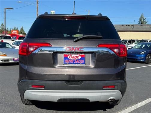 2017 GMC Acadia SLE-2