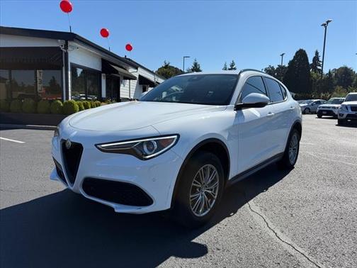 2022 Alfa Romeo Stelvio Sprint