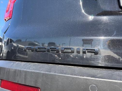 2022 GMC Acadia AWD SLE