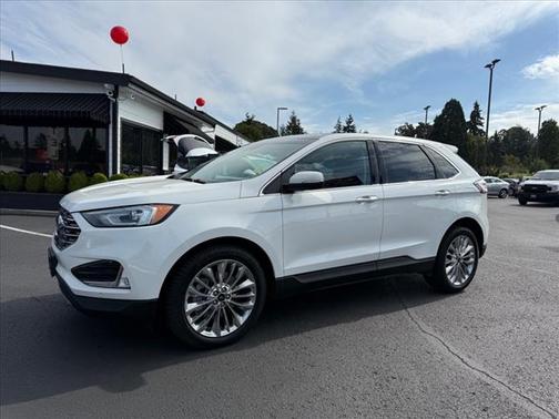 2021 Ford Edge Titanium