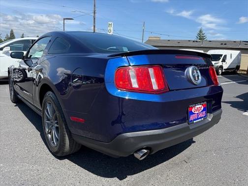 2012 Ford Mustang V6