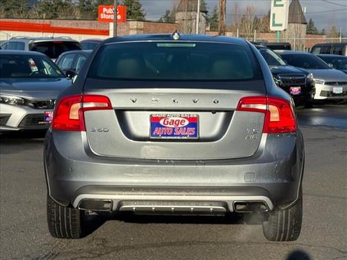 2016 Volvo S60 Cross Country T5 Platinum