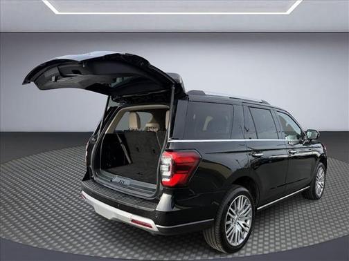 2023 Ford Expedition 4x4 Limited 4dr SUV