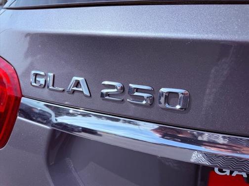 2016 Mercedes-Benz GLA-Class 4MATIC
