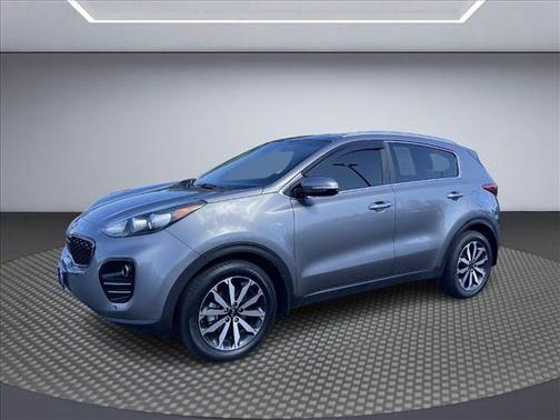 Mineral Silver 2017 Kia Sportage EX