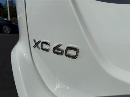 2016 Volvo XC60 T6 Drive-E