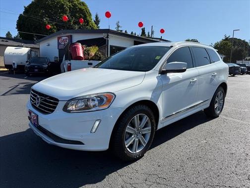 2016 Volvo XC60 T6 Drive-E