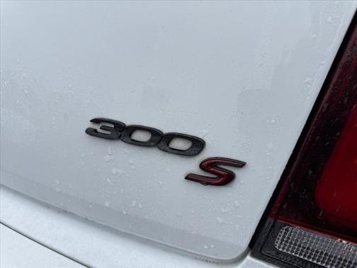 2023 Chrysler 300 S
