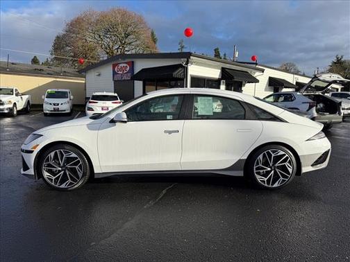 2024 Hyundai IONIQ 6 SEL