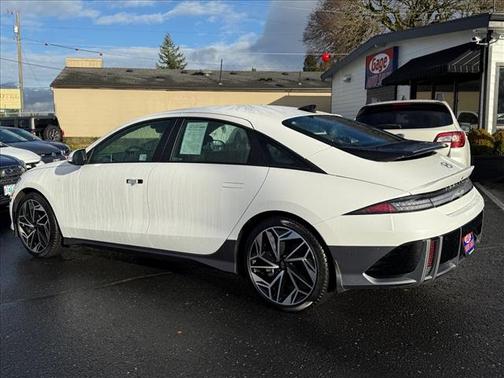 2024 Hyundai IONIQ 6 SEL