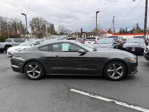 2015 Ford Mustang V6
