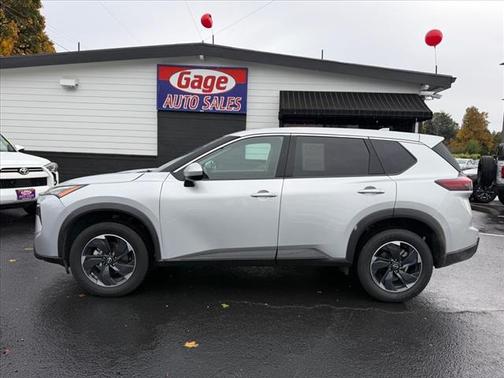 2024 Nissan Rogue SV