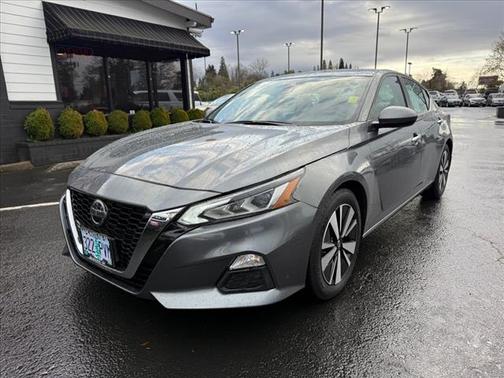 2021 Nissan Altima 2.5 SV