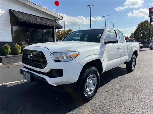 2017 Toyota Tacoma SR